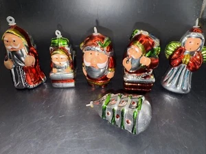 6 VINTAGE CHRISTMAS BLOW MOLD ORNAMENTS PLASTIC 1970'S - Picture 1 of 3