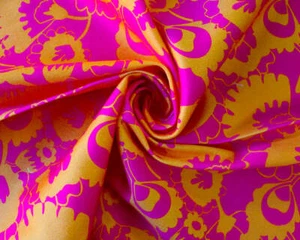 Little Johnny Hot Pink & Orange Floral Cotton Sateen dress fabric per 1/2m - Picture 1 of 4