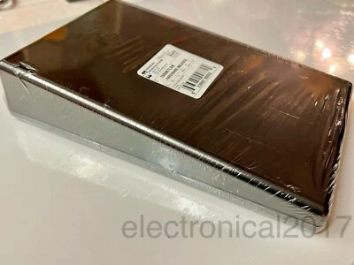 Hammond 长斜面黑色 ABS 控制台外壳,PCB 盒,8.66 x 5.50 x 1.60 英寸 — 第 1/4 张图片