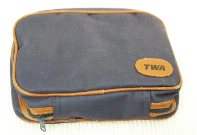 Kit de necesidades personales para pasajeros de primera clase TWA, completo y sin usar Foto 1 de 4