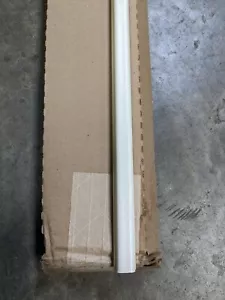 Wiremold V500-5 Elfenbein Metall strapazierfähig lackierbar Rennbahn Draht Kanal 5 L Fuß - Bild 1 von 5