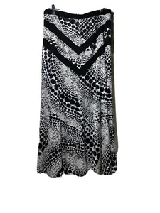MAXI FALDA LARGA FLUIDA SUAVE P•Luca Milano Negra y Blanca Talla 12 Poliéster - Imagen 1 de 10