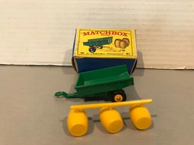 Matchbox No:51 Tipping Trailer with unused Barrels, boxed - Image 1 of 4
