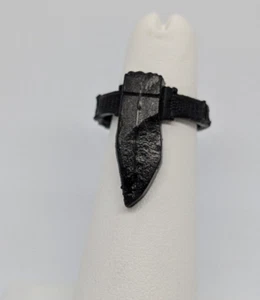 G.I. Joe Classified Snake Eyes #02 cuchillo pierna izquierda funda forraje kitbash 1/12 6" - Imagen 1 de 2