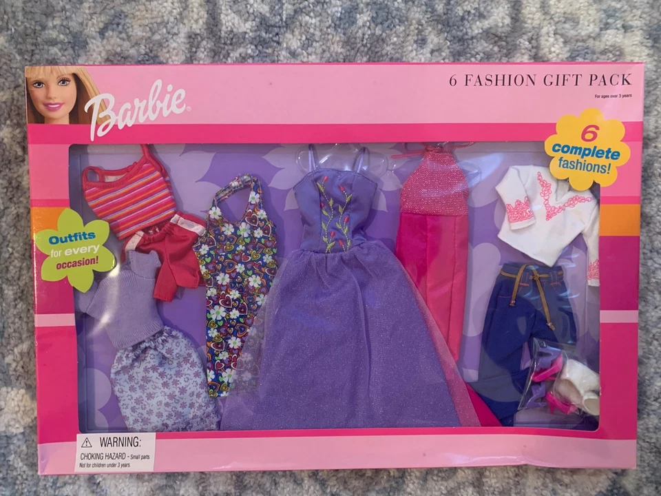 NUEVO MATTEL 2001 MUÑECA BARBIE 6 CONJUNTO DE REGALO DE MODA - 6 TRAJES CON ZAPATOS #68073 - Foto 1 de 2