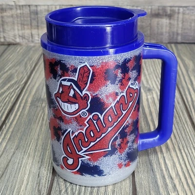 Taza Whirley 1996 Cleveland Indians Chief Wahoo Brillo 22oz De colección En muy buena condición térmica Foto 1 de 4