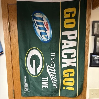 Bandera Green Bay Packers talla 28x40 nueva sin etiquetas Foto 1 de 4
