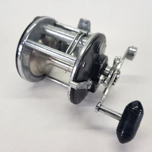 Penn 209 Angelrolle für Teile oder Reparatur Level Wind Salzwasser frisch schwarz Vintage - Bild 1 von 8