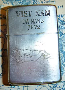 DA NANG - ZIPPO LIGHTER - 1971 - 1972 Tour - Lovers Bathing - Vietnam War - R.08 - Picture 1 of 9