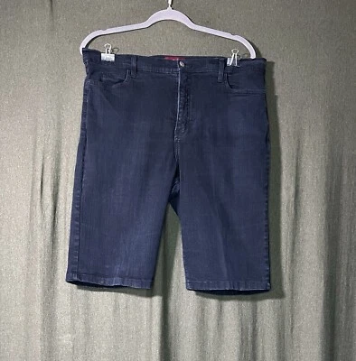 Nydj Not Your Daughters Jean Shorts Size 16P Black Denim Made In USA - Image 1 of 4