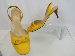NEW KATE SPADE TERRY YELLOW SAFFIANO LEATHER BUCKLE SANDALS PUMPS 8.5 ITALY - Picture 1 of 12
