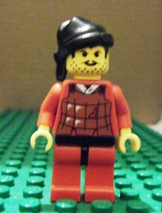 LEGO MINIFIGURE – NINJA – BROWN ROBBER, WRONG HEAD – USED - Picture 1 of 1