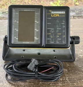 Hummingbird LCR 2000 Fish Finder Head Unit, Mount & 12v Power Cable Only WORKING - Picture 1 of 8