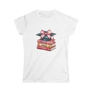 Coquette Abschluss Shirt Klasse 2028 - Schleifen & Bücher Ästhetik T-Shirt, Senior Top - Bild 1 von 10