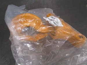 New Kito EQ1DI10131 Lever Hoist Suspension Hook - Yellow - Picture 1 of 2