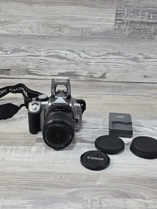 Canon DS126071 Digital Rebel XT Kamera Konvolut EFS 18-55mm Objektiv Ladegerät *TEILE - Bild 1 von 19