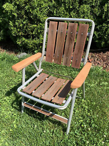 Vintage DURALITE Red Wood Folding Lawn Chair Wooden Slats Aluminum Arms