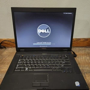 Dell Latitude E5500 Laptop Computer Intel Core i7-8665U 1.90GHz 8GB RAM - Works - Picture 1 of 8