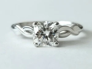 Anillo solitario moissanita corte cojín 1,70 quilates - Charles & Clovard - Imagen 1 de 12