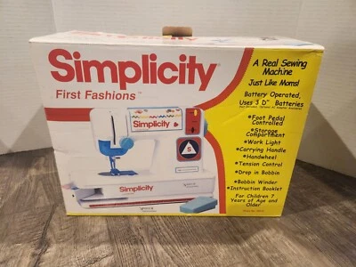 Simplicity First Fashions Sewing Machine Beginner WORKS - Image 1 of 4