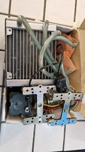 kit raffreddamento a liquido - radiatore - 2 piastre con adattatori CPU - pompa - Photo 1/8