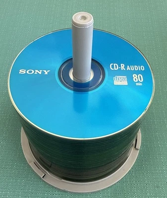 Sony - CD-R Discs - 700MB 80 min 48x - AUDIO - Multi-Color - Spindle of 70 - Image 1 of 3
