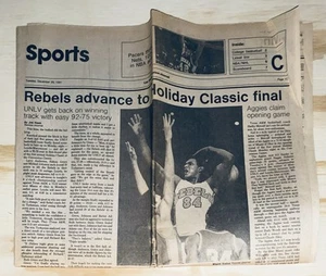 De colección Las Vegas Journal Periódico 1981 UNLV Baloncesto Vacaciones Clásico Final - Imagen 1 de 3