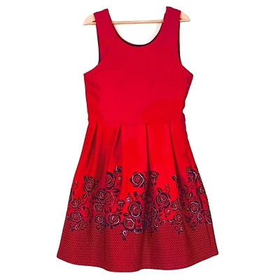 Red Pleated Holiday Dress 12 Sleeveless Black Velvet Floral Trim. Lined - Image 1 of 4