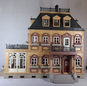 Playmobil 5300 Villa Großes Puppenhaus mit gratis Zubehör - Bild 1 von 24