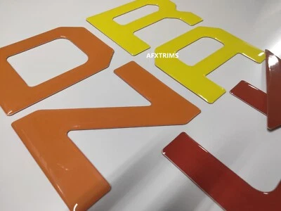 LETRAS REJILLA DELANTERA ESTILO RETRO CÚPULA 3D PARA TOYOTA TUNDRA 2022-26 HECHO EN EE. UU. Foto 1 de 2