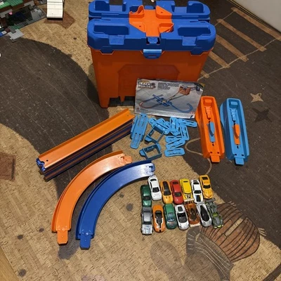 Matchbox Rennbahn Mit Autos - Bild 1 von 4