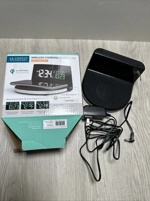 La Crosse 617-148V2 Qi-certified Wireless Charging Alarm - Image 1 of 4