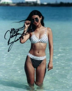 Victoria Justice signed 8x10 Photo autographed Picture with COA - Picture 1 of 1