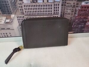 Longchamp Womans Leather Wallet L3622HTA304 Ebony New With Tags