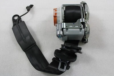 Cinturón de seguridad delantero Lamborghini Huracan LP610, 580 Spyder, diestro, usado, P/N 4T1857706E Foto 1 de 4