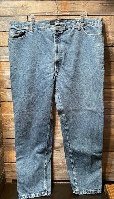 Men’s IZOD Classic Fit Blue Jeans, 46x32, Measure (43x31) - Image 1 of 4