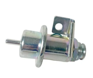 OE Spec Fuel Injection Pressure Regulator Fits Buick GM Isuzu Saturn 1991-2000 - Picture 1 of 3
