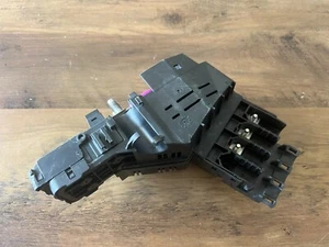 CAJA DE CONEXIONES RELÉ FUSIBLE MERCEDES ML GL GLE GLS W166 X166 W292 OEM A1665405202 - Imagen 1 de 10