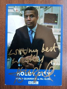 HUGH QUARSHIE *Ric Griffin* HOLBY CITY HAND SIGNED AUTOGRAPH FAN CAST PHOTO CARD
