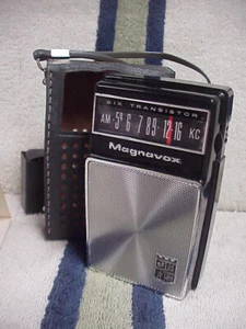 Magnavox AM-61 Radio Recapped Repaired Works Good Beautiful Vintage - Picture 1 of 24