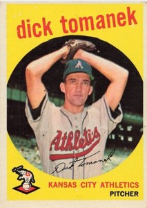 DICK TOMANEK 1959 TOPPS BASEBALL #369