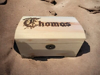 Baú de pinho - Imagem 1 de 4