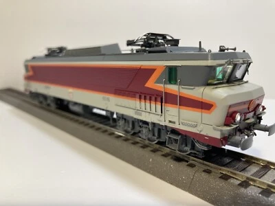 Roco 72631 - Locomotive électrique CC 6516 TEE SNCF ép IV/V HO Digital SOUND - Photo 1/4