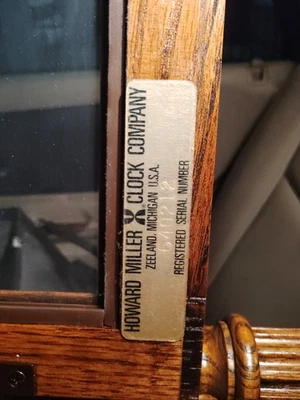 Reloj Abuelo Howard Miller Langston 611-017 (611017) Foto 1 de 3