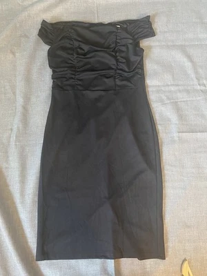 Vestido ajustado Belle Poque para mujer fuera del hombro en negro talla grande Foto 1 de 4