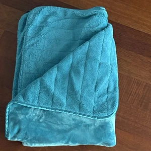 "Manta Brookstone NAP Deluxe 2 capas verde azulado turquesa difícil de encontrar 65"" X 48""" - Imagen 1 de 10