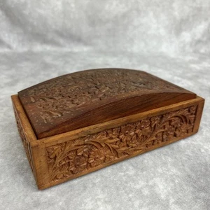 Portagioie in legno intagliato dall'India floreale e vite coperchio a cupola palissandro vintage fatto a mano - Foto 1 di 11