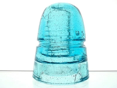 MINT- FIZZY DARK POWDER BABY BLUE AM INSULATOR CO NY Glass Beehive Insulator - Image 1 of 3