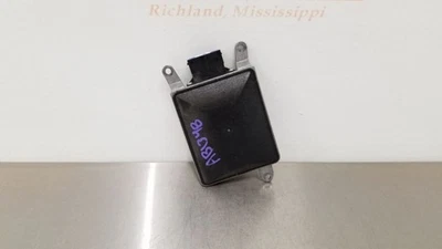 16 PORSCHE CAYENNE ASISTENCIA AL CONDUCTOR CONTROL PUNTO CIEGO PASAJERO DERECHO 8T0907568B Foto 1 de 4