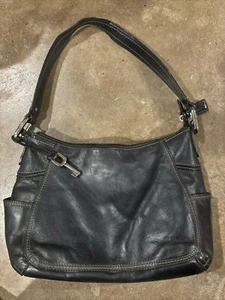 Fossil Black Leather Shoulder Bag Purse Small Side Pockets Buckle Strap 13x8x4 - Picture 1 of 8